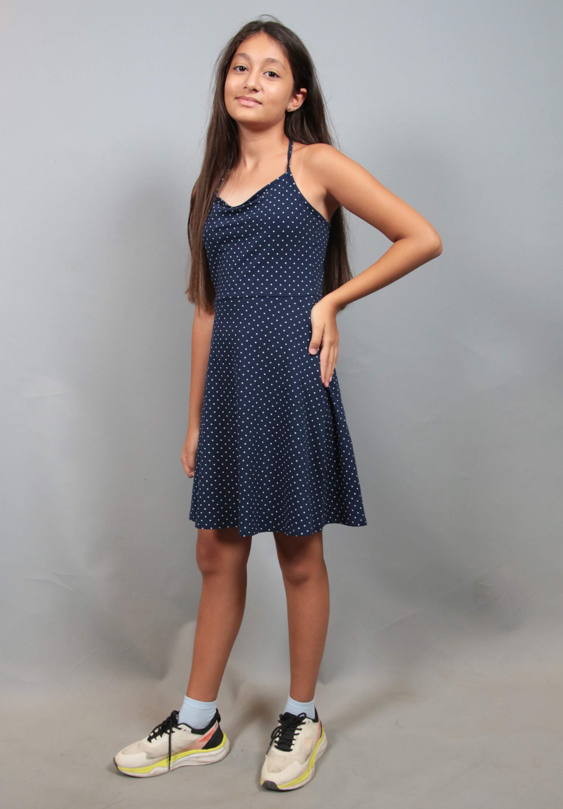 YASEMİN ERGEN